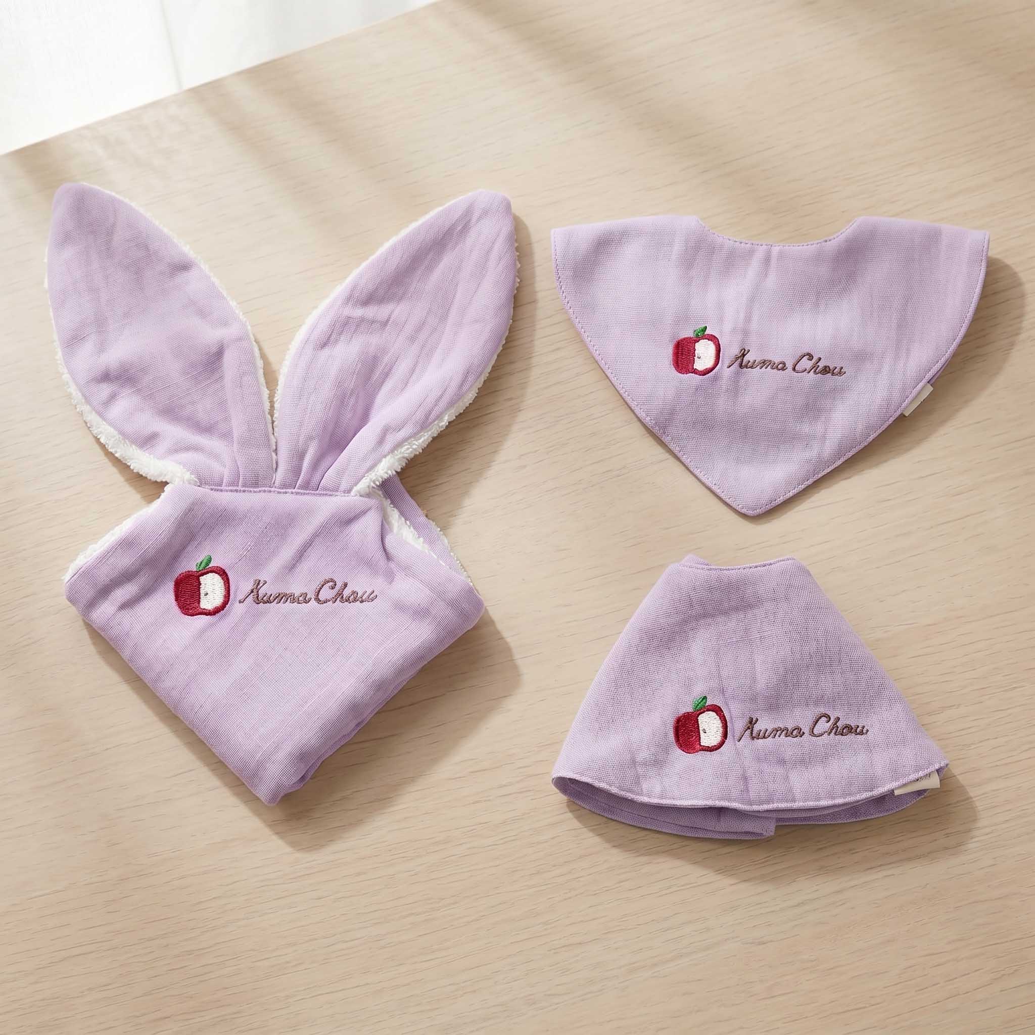 刺繍ベビーギフトボックス スタイ2枚と米兔（ミートゥ）安心タオル